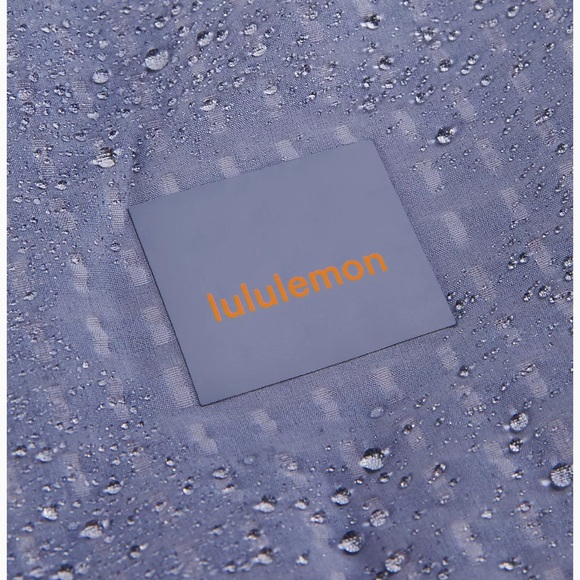 Water-Repellent Fleece Hiking Anorak
$198 USD - Picture 7 of 12